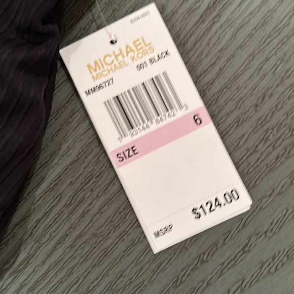 Michael Kors One Piece Swimsuit- New 🌴🌴🏖🏖 - Picture 3 of 5